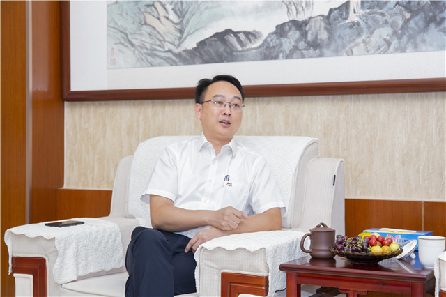 河源霸王花集團總裁朱榮業.jpg